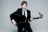 Concert de Thomas Dutronc le jeudi 26 juillet, vieux port de Bergerac à 21h dans l’Eté musical en Bergerac