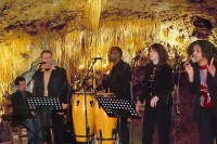 Concert de spirituals avec l'ensemble Lou Gospel jeudi 9 août dans le Gouffre de Proumeyssac à 21h30 pour le Festival musique en Périgord